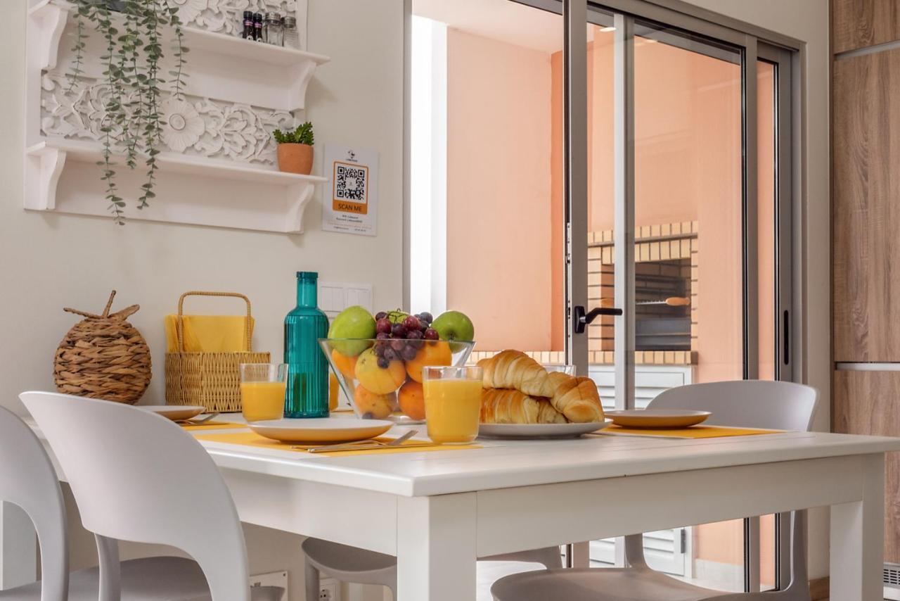 Sunny Brand New 2-Bedroom Apt - 500M From Praia Da Rocha With Ac And Pool! Portimão Exterior foto